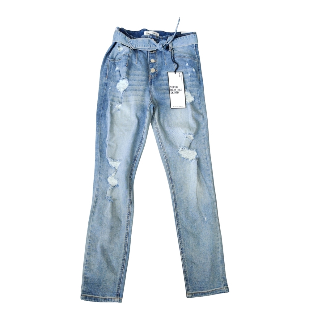 Almost famous Sz 11 Light Blue Jeans